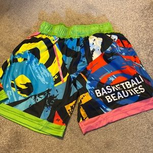Basketball beauties basketball shorts size L fits more like a medium